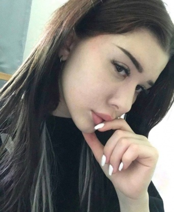 Я нежная и страстная, готовая исполнить самые сокровенные желания. В Москве я живу уже несколько лет, и знаю город как свои пять пальцев.
🔥 Мои услуги включают все, что вы можете себе представить: классический и оральный секс, массаж, стриптиз, ролевые игры. Я открыта для экспериментов и всегда готова попробовать что-то новое. Гарантирую полное удовлетворение и ни одной секунды скуки.
💫 У меня есть множество положительных отзывов от довольных клиентов, которые приходят ко мне снова и снова. Заходите на мой профиль, чтобы увидеть фото, которые не оставят вас равнодушными.
💌 Если вы ищете незабываемые встречи в Москве, то я готова стать вашей лучшей компанией. Позвоните мне и давайте создадим незабываемые воспоминания вместе. Валентина